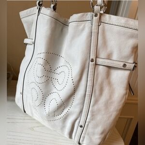 Coach Audrey Perforated White Leather Tote Bag/Satchel/Shoulder Bag GUC